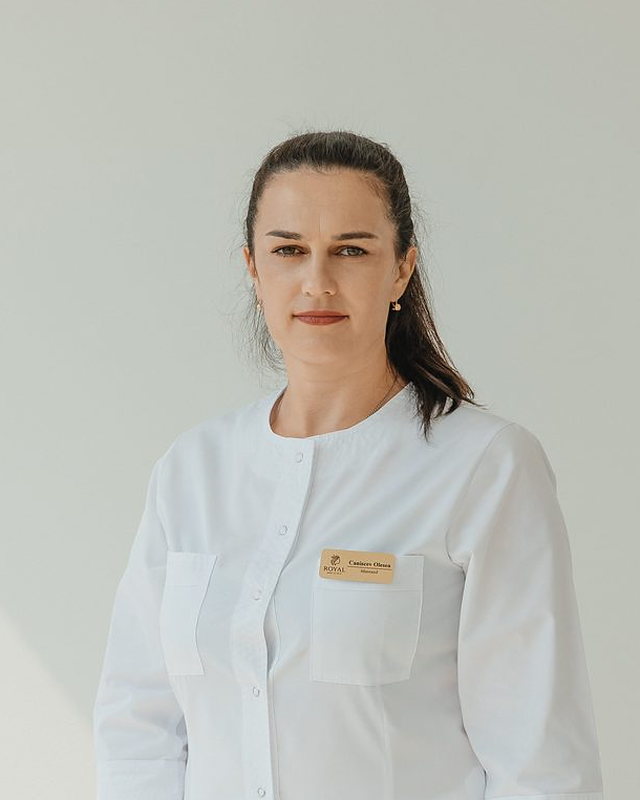 Olesea Caniscev, maseuză la Royal Med Clinic